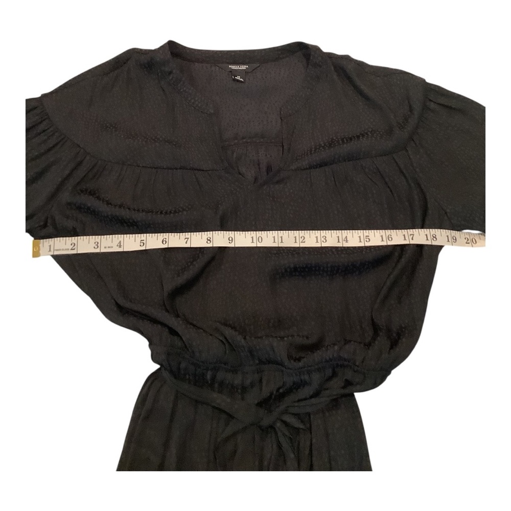 Simply Vera Vera Wang Black Belted Midi Dress | Size M
B009 - Picture 7 of 8